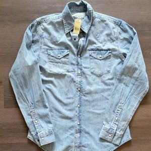 NEW w/ tags, Stetson Men's Long-Sleeved Denim Shirt, Size M